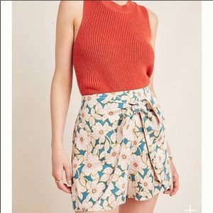 New without Tags Anthropologie Cream New Georgine White Floral Small Shorts